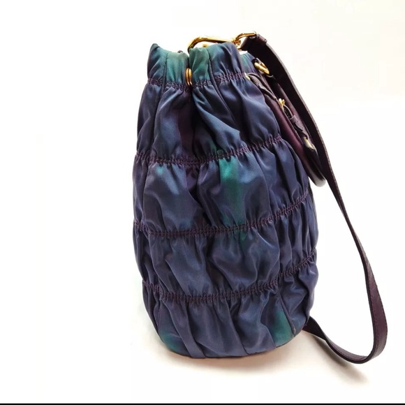 PRADA Tessuto Nylon Gaufre Tote PURPLE 💟💟 - Picture 3 of 11